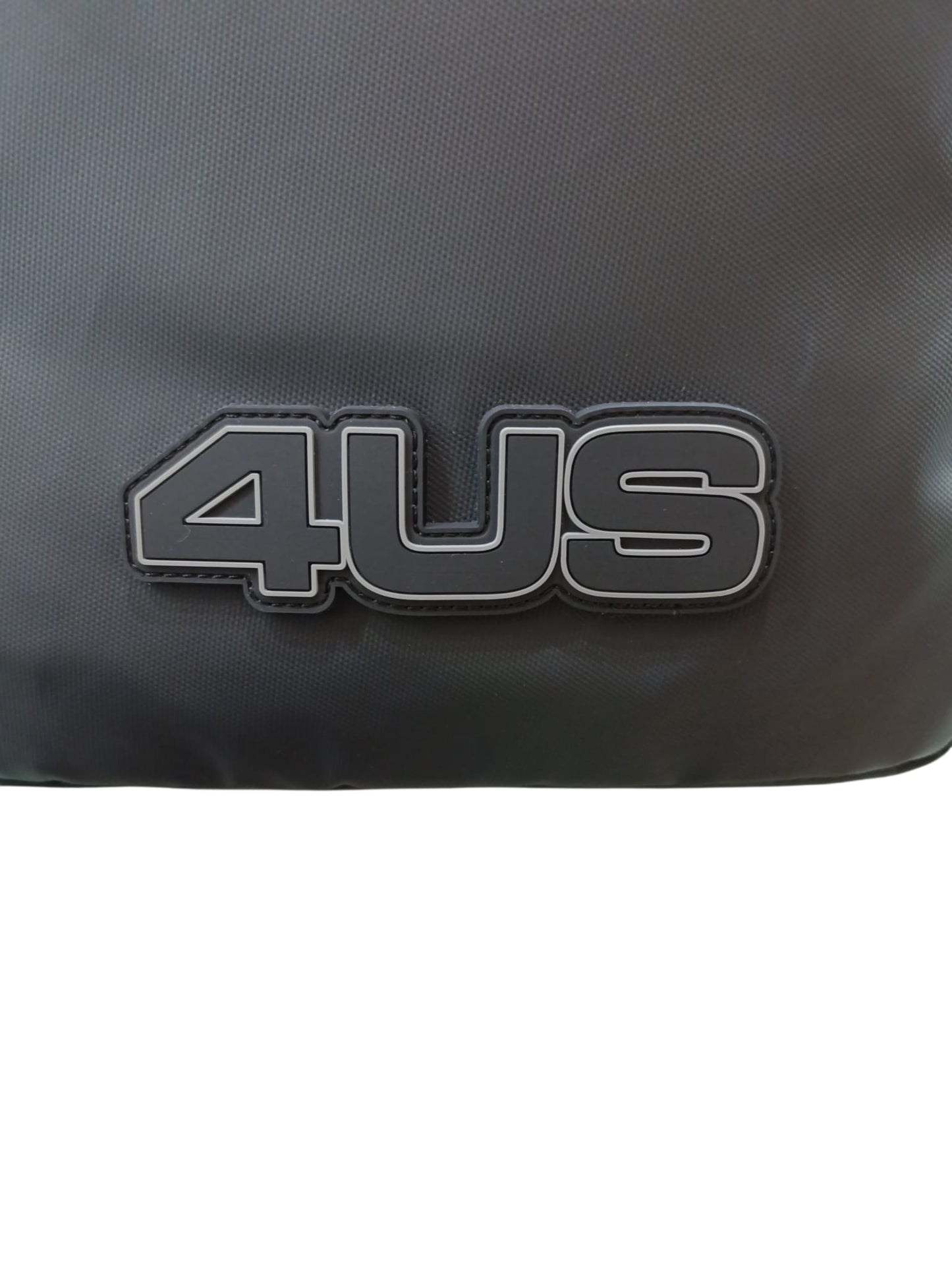 Zaino uomo 4US PACIOTTI nero con logo rilievo 508