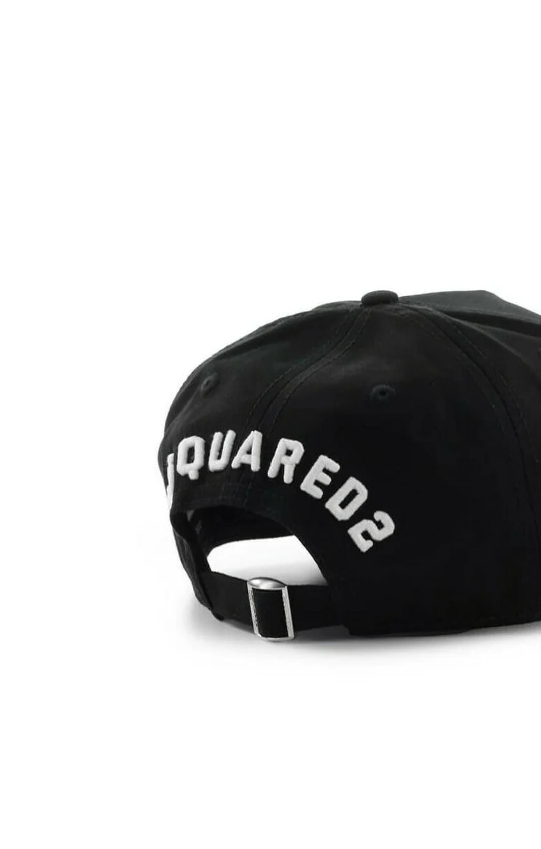Cappello  DSQUARED2 RICAMATO unisex