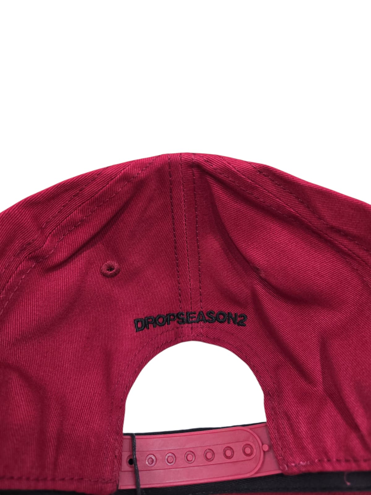 Cappello Drop Season 2  logo ricamato