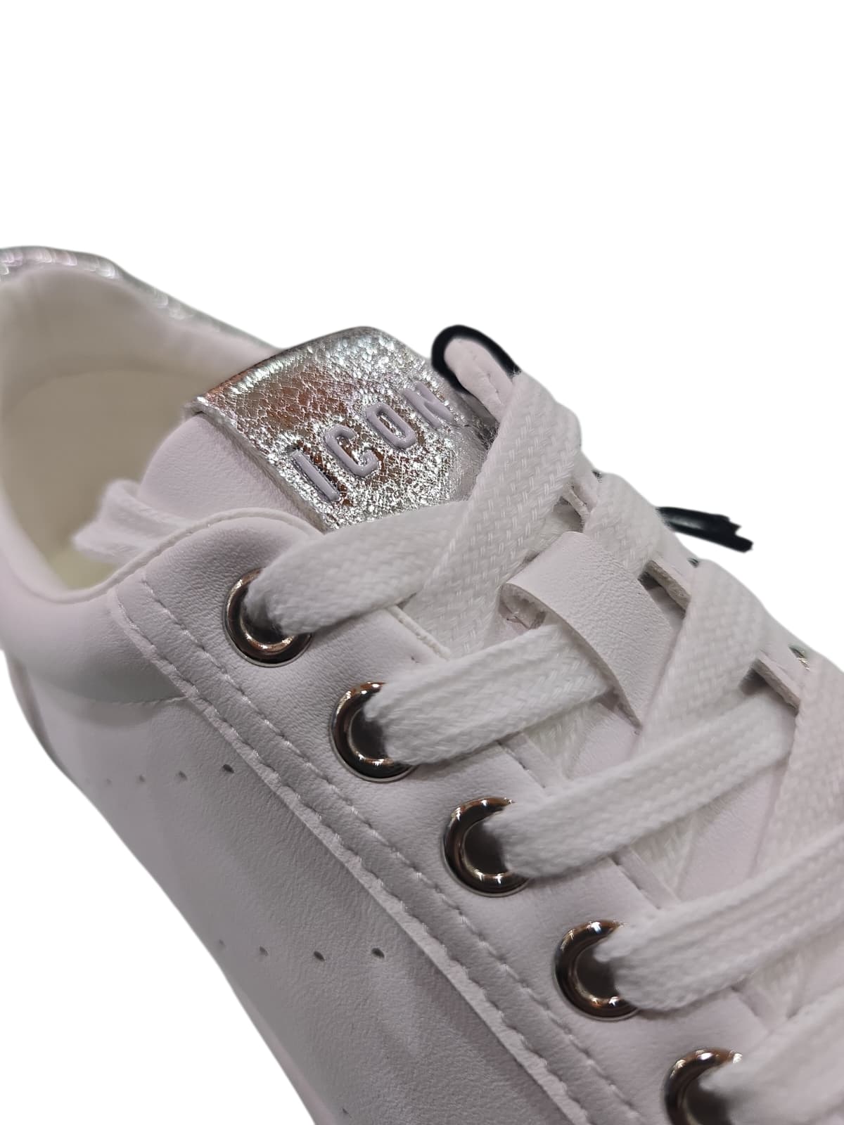 Sneakers ICON  Donna Logo al tallone in spugna